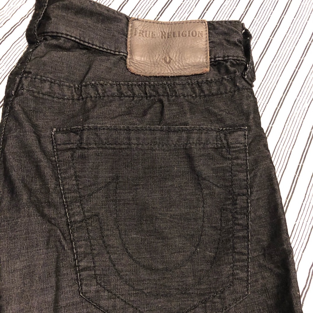 True Religion Relaxed Skinny Jeans Size: 31